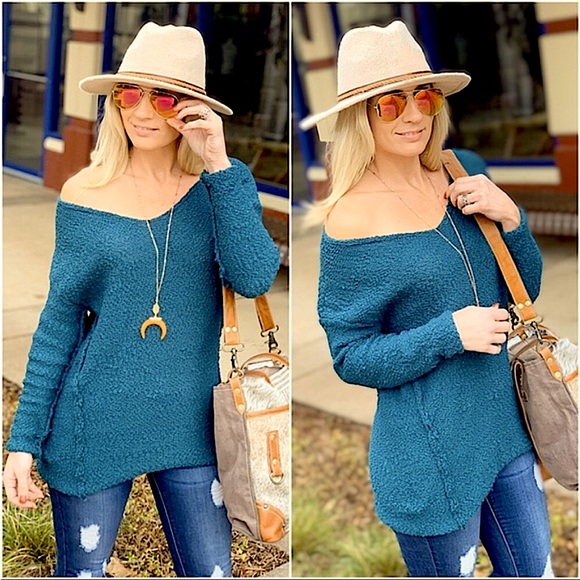 Infinity Raine Sweaters - Teal Popcorn Sweater